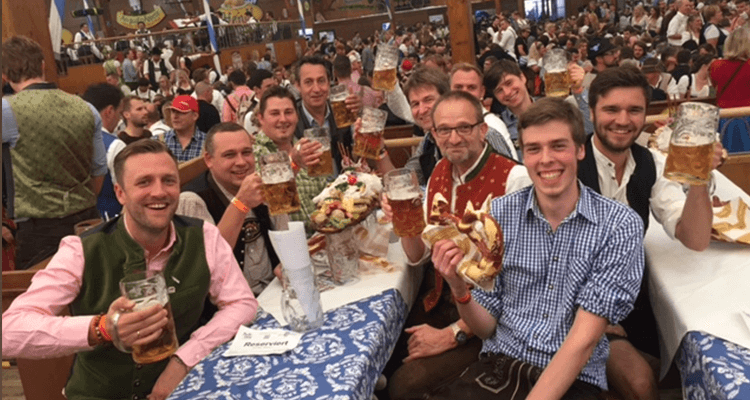 Schreinerei Schiller Wimmer auf der Wiesn