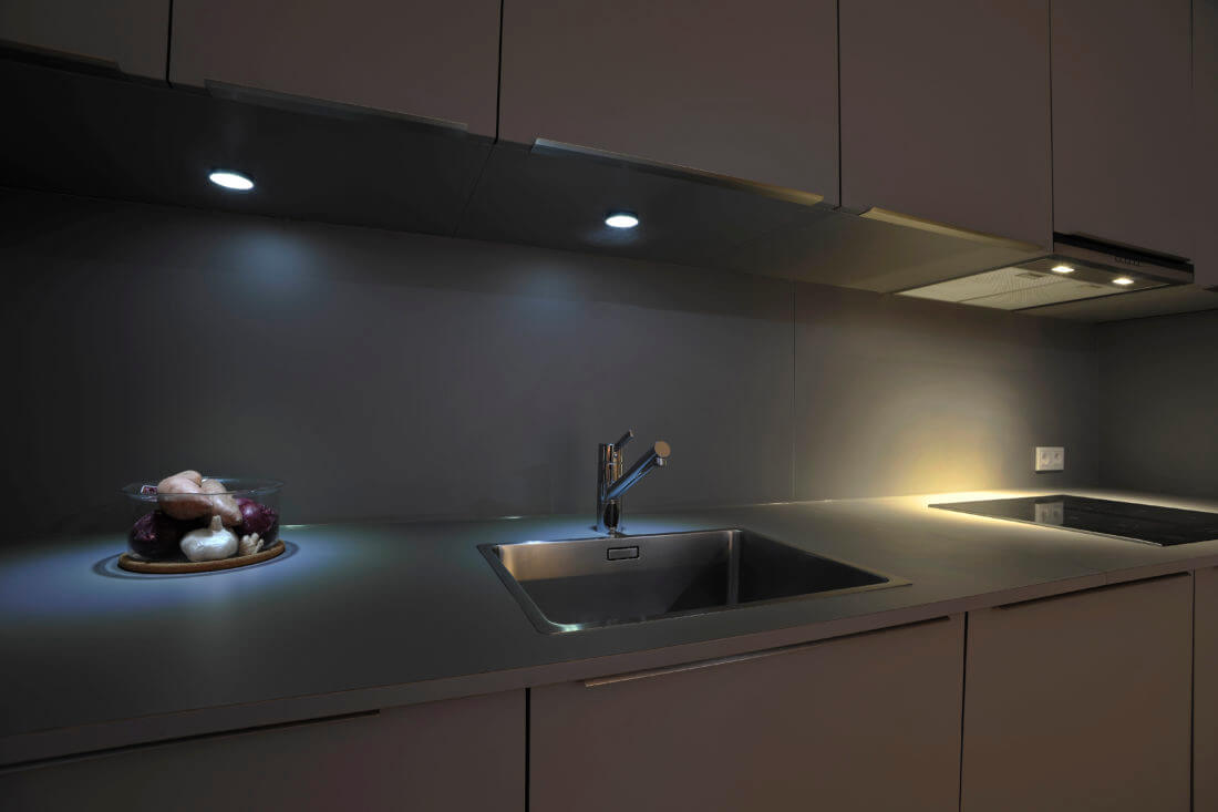 Küche B, Spotbeleuchtung Unterhalb der Oberschränke - Küche, Privatbereich